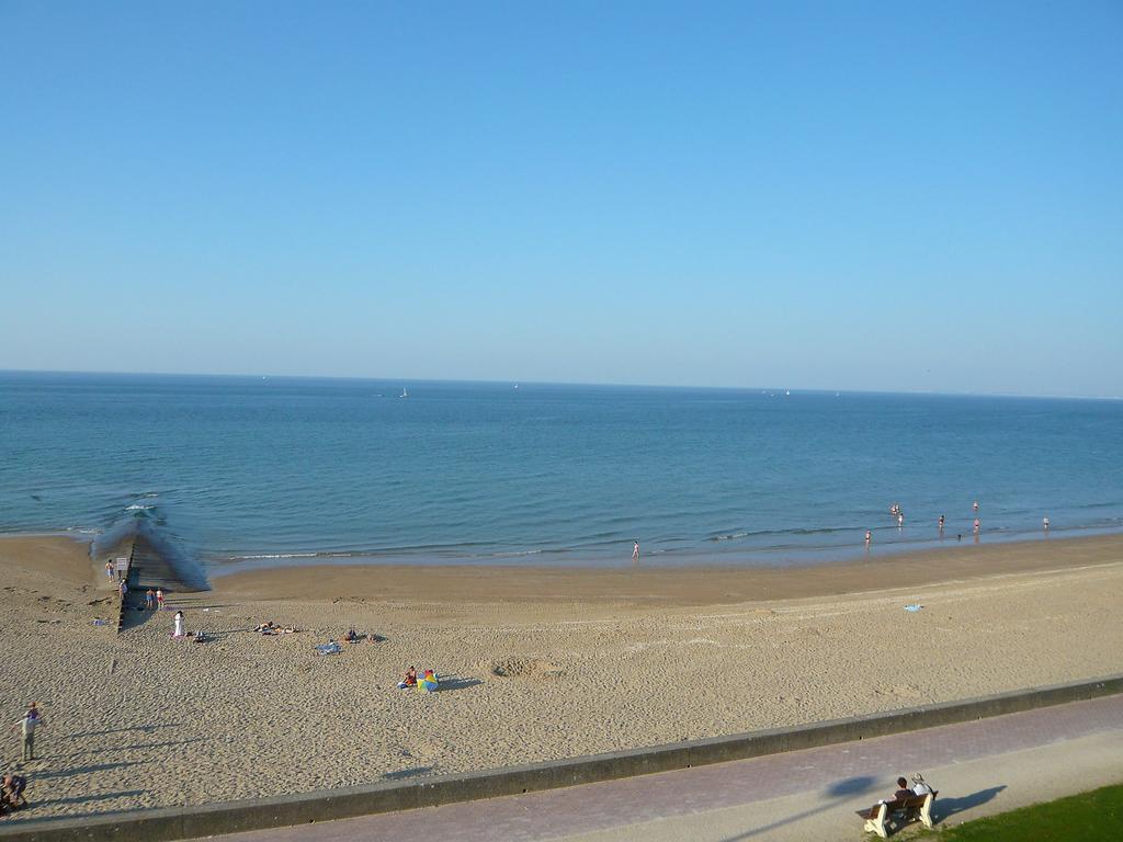 Apartment Cap Cabourg-19 By Interhome Room photo
